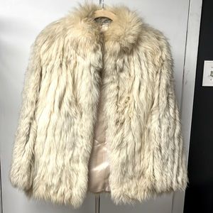 VINTAGE FOX FUR by Dillards. A dream!Can be casual or worn with an evening gown